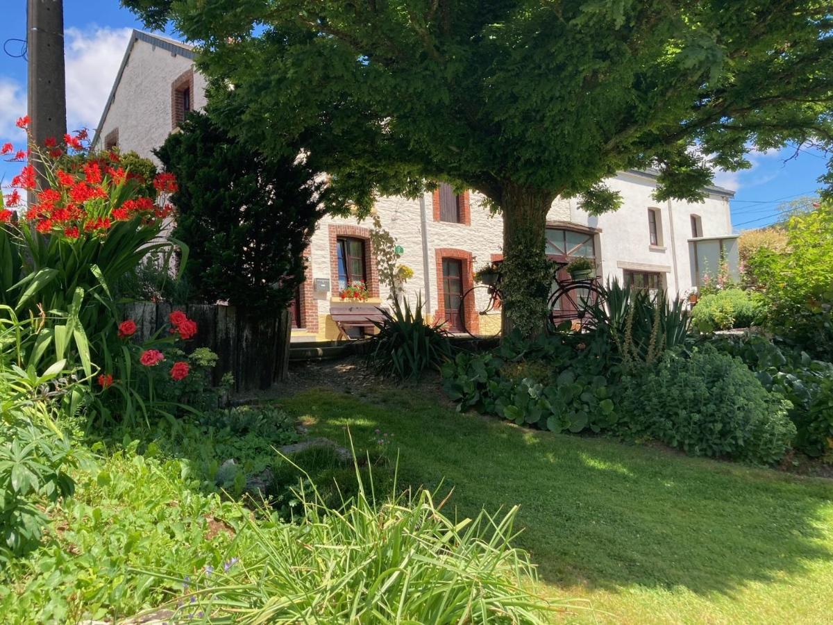 Les Demoiselles De La Semois Villa Poupehan Exterior photo